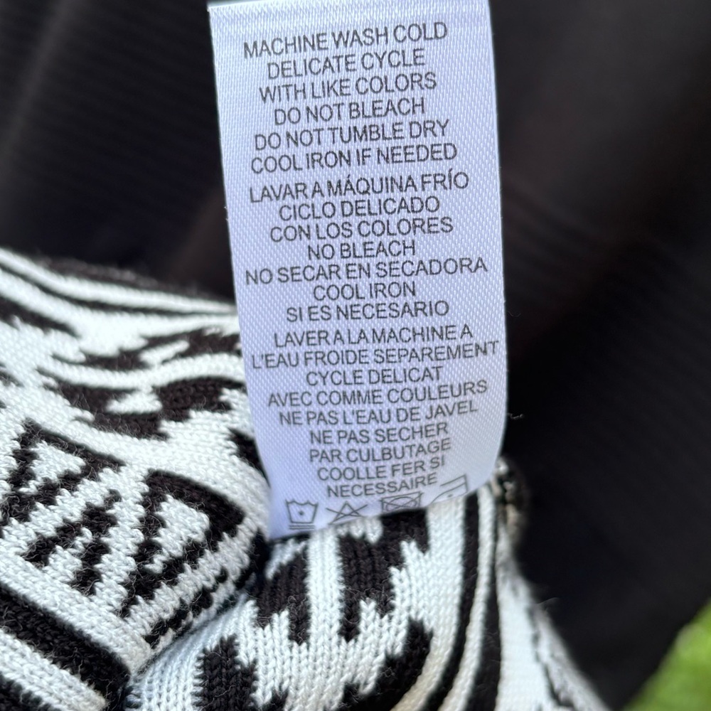 Nina Leonard Black and White Patterned Knit Sweater Dress Size XL Pre-Loved - Picture 9 of 13